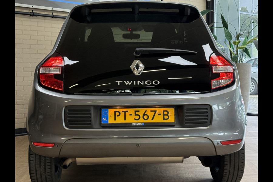 Renault Twingo 1.0 SCe 70pk | Limited | Verkocht! Airco | PDC | 15" | Bluetooth | Cruise | 100% Onderhouden!