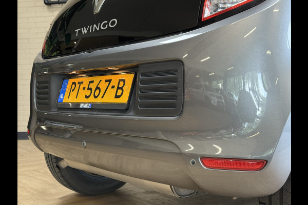 Renault Twingo 1.0 SCe 70pk | Limited | Verkocht! Airco | PDC | 15" | Bluetooth | Cruise | 100% Onderhouden!