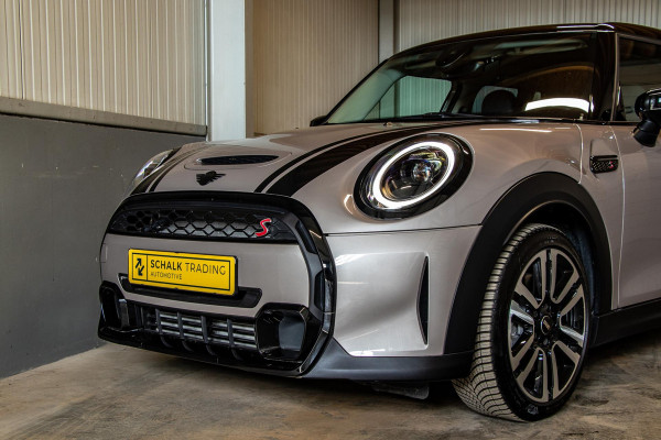 MINI 2.0 Cooper S|5-d|Cam|Dealer ond|Black-edition|Stoel ver