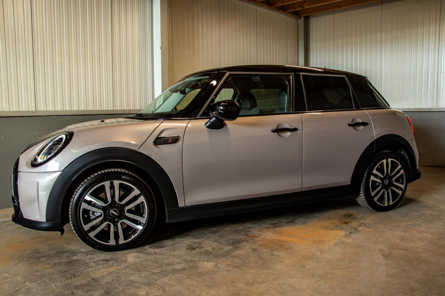 MINI 2.0 Cooper S|5-d|Cam|Dealer ond|Black-edition|Stoel ver