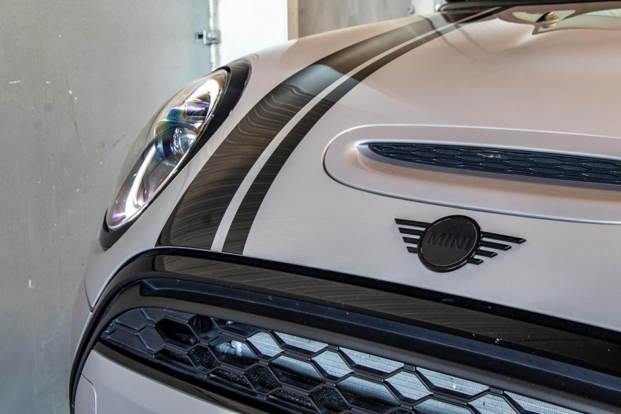MINI 2.0 Cooper S|5-d|Cam|Dealer ond|Black-edition|Stoel ver