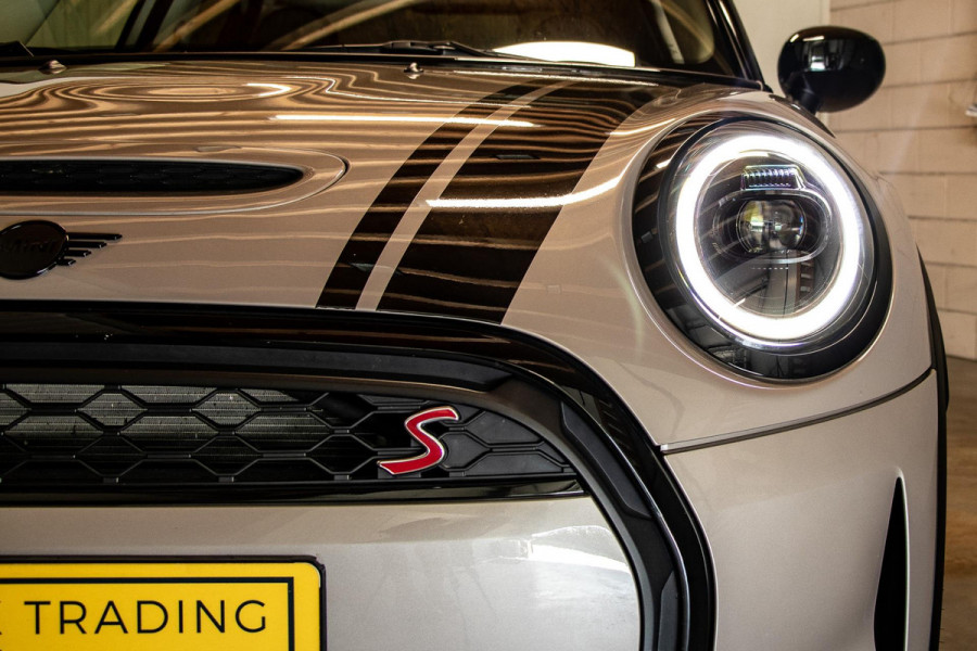 MINI 2.0 Cooper S|5-d|Cam|Dealer ond|Black-edition|Stoel ver