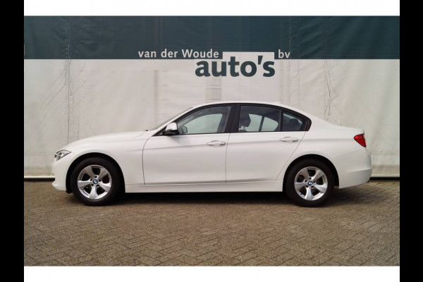 BMW 3 Serie 316d Edition -ECC-CRUISE-LMV-