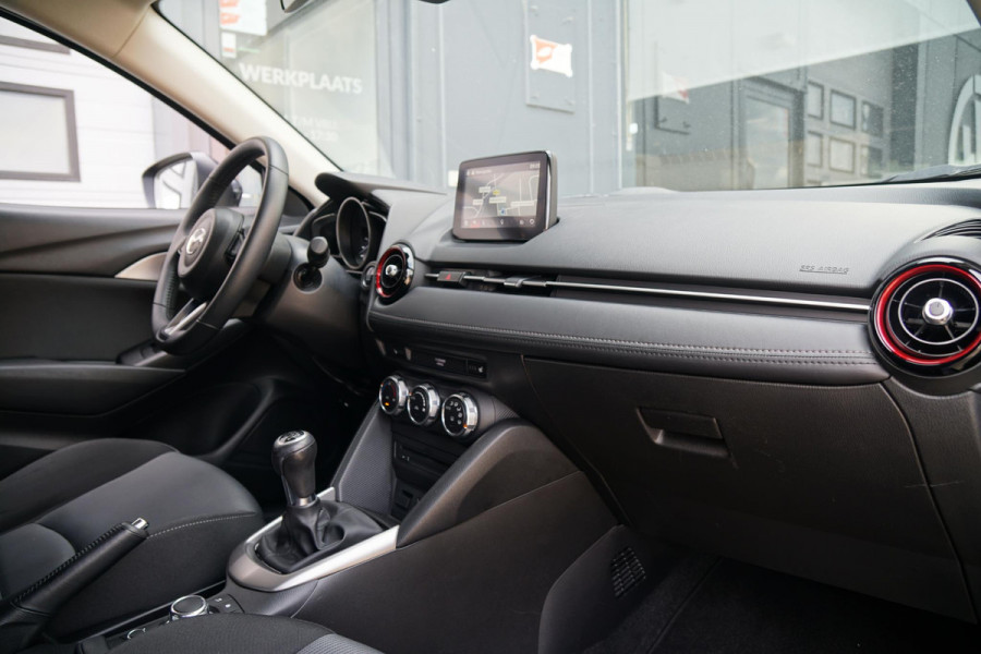 Mazda CX-3 2.0 SkyActiv-G 120 Dynamic + AFN. TREKHAAK / STOELVERWARMING / NAVIGATIE