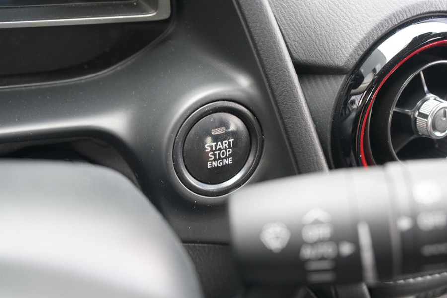 Mazda CX-3 2.0 SkyActiv-G 120 Dynamic + AFN. TREKHAAK / STOELVERWARMING / NAVIGATIE