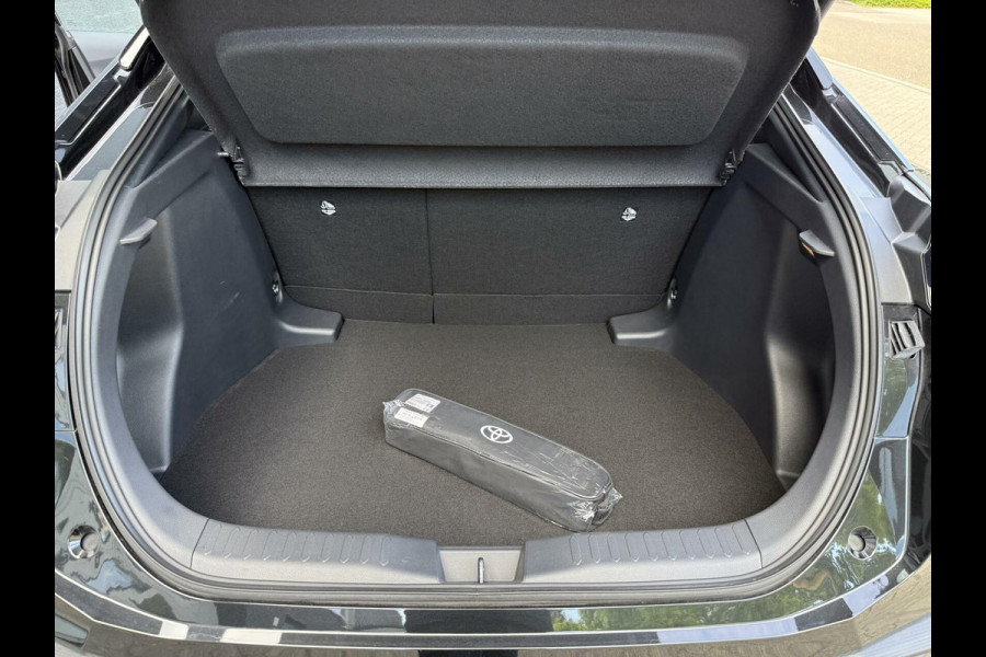Toyota C-HR 1.8 Hybrid 140 Dodehoek d., STUUR+STOEL VERWARMING