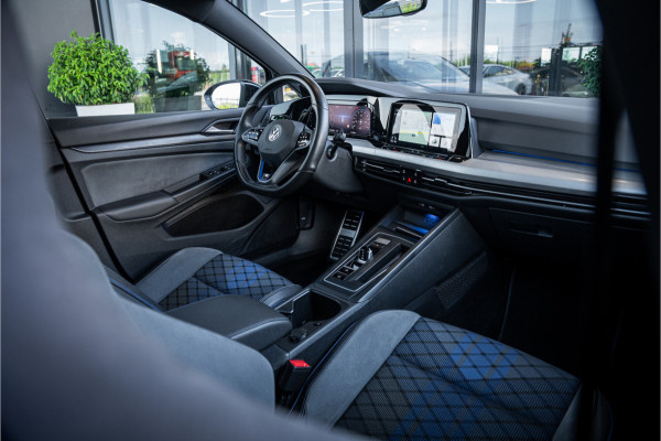 Volkswagen Golf 8 2.0 TSI R 4Motion -  R Performance Pack | Panorama | Akrapovic | ACC | H/K