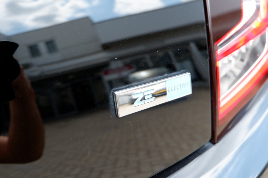 Renault Twingo Z.E. R80 Intens Schuifdak / Rijklaarprijs Incl 12 maanden Bovag