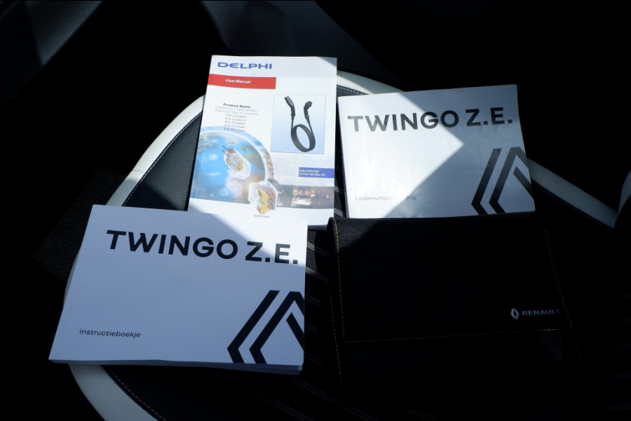 Renault Twingo Z.E. R80 Intens Schuifdak / Rijklaarprijs Incl 12 maanden Bovag