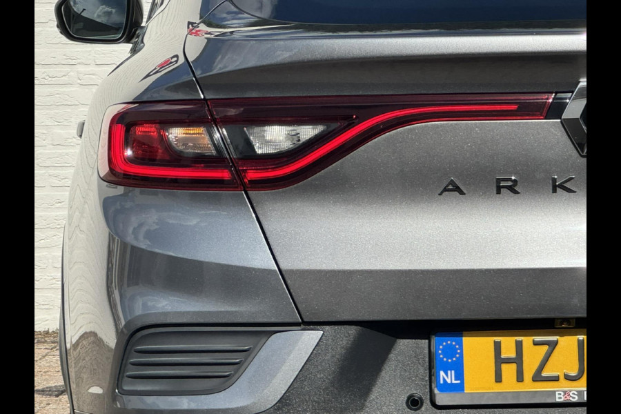 Renault Arkana 1.6 E-Tech hybrid 145 E-Tech Adaptive cruise Climate control Stoel- en stuurverwarming Apple / Android Keyless