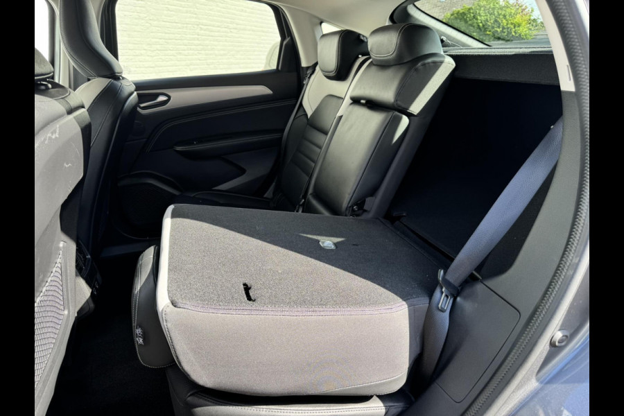 Renault Arkana 1.6 E-Tech hybrid 145 E-Tech Adaptive cruise Climate control Stoel- en stuurverwarming Apple / Android Keyless