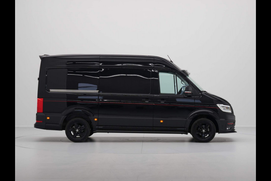 Volkswagen Crafter 2.0 TDI 130kW 177PK L3H3 Exclusive Hero Edition AUT rijdende demo, kilometerstand loopt op