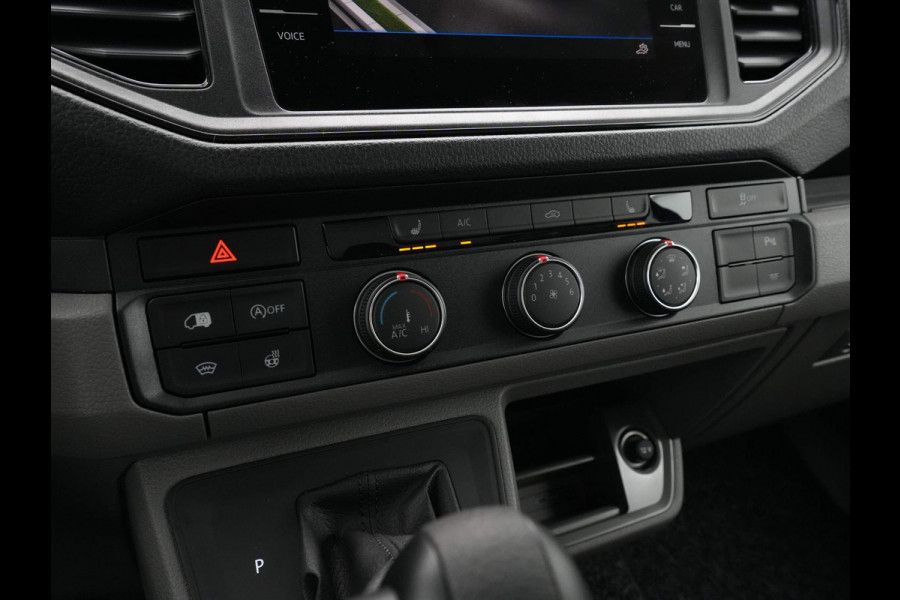Volkswagen Crafter 2.0 TDI 130kW 177PK L3H3 Exclusive Hero Edition AUT rijdende demo, kilometerstand loopt op