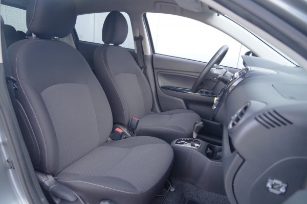 Mitsubishi Space Star 1.2 Advance / Automaat / Navigatie / Cruise Control / Airco / Elek. Ramen