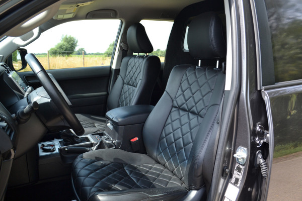 Toyota Land Cruiser 2.8 D-4D-F Challenger Window Van