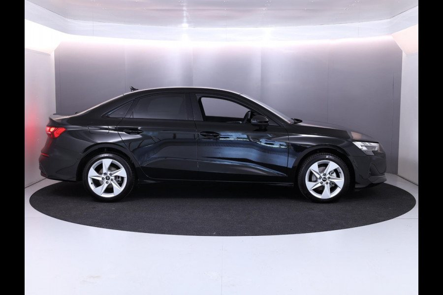 Audi A3 Limousine 35 TFSI Advanced edition 150 pk S-tronic | Verlengde garantie | Navigatie | Parkeersensoren (Park assist) | Achteruitrijcamera | Adaptieve cruise control | LED koplampen |