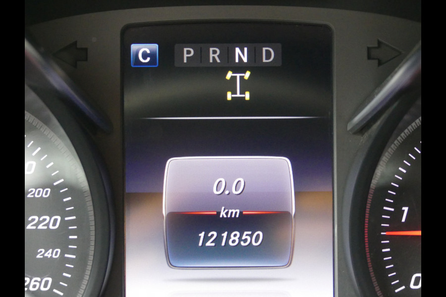 Mercedes-Benz X-Klasse 350 d 4-MATIC V6 Camera/Trekhaak 3500 KG Trekgewicht