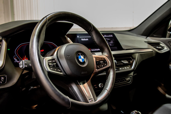 BMW 1-serie 118i|M-sport|NW 18inch|Stoelverarming|Garantie