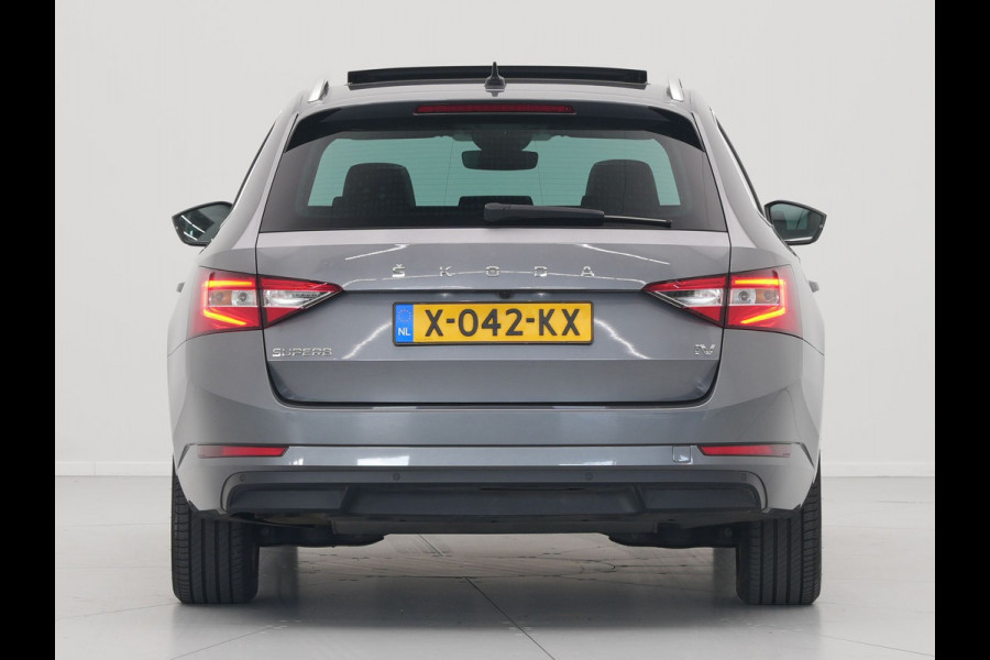 Škoda Superb Combi 1.4 TSI iV 218pk DSG Business Edition Plus Navigatie Wegkl. trekhaak Side assist Stoelverwarming v + a 221