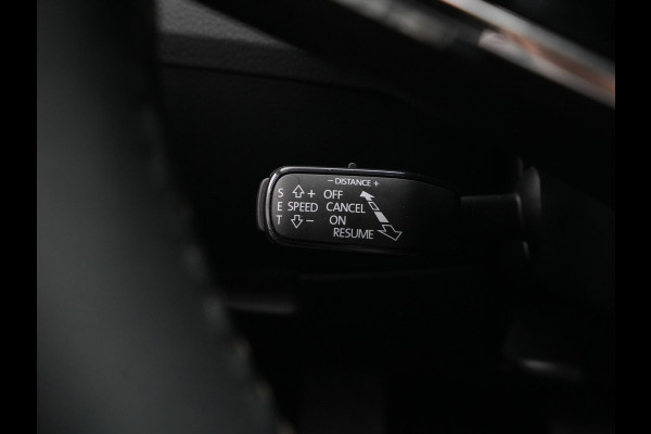 Škoda Superb Combi 1.4 TSI iV 218pk DSG Business Edition Plus Navigatie Wegkl. trekhaak Side assist Stoelverwarming v + a 221