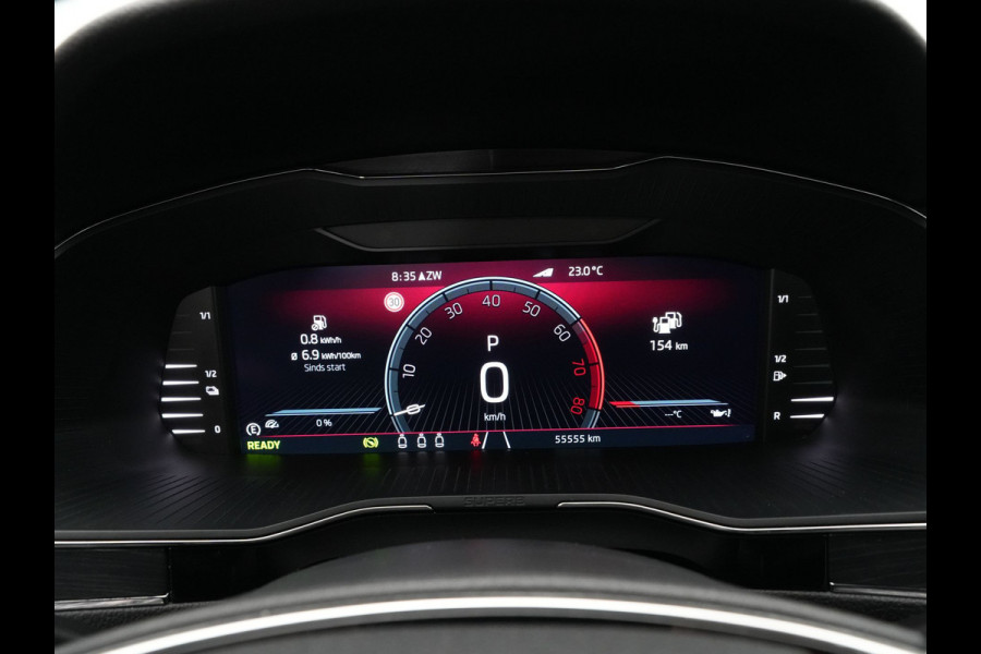 Škoda Superb Combi 1.4 TSI iV 218pk DSG Business Edition Plus Navigatie Wegkl. trekhaak Side assist Stoelverwarming v + a 221