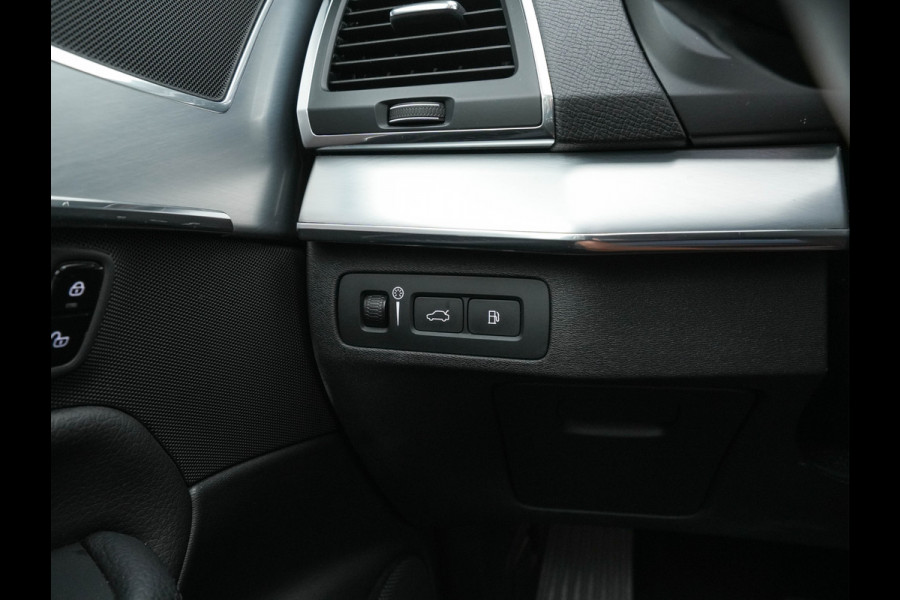 Volvo XC90 2.0 T8 Twin Engine AWD Momentum [ 7-Pers. ] (INCL-BTW) Aut. *PANO | LUXURY-LEATHER | FULL-LED | DIGI-COCKPIT | NAVI-FULLMAP | CARPLAY | ECC | HEATED-COMFORTSEATS | LANE-ASSIST | PDC | ADAPT.CRUISE | TOWBAR | 19"ALU*