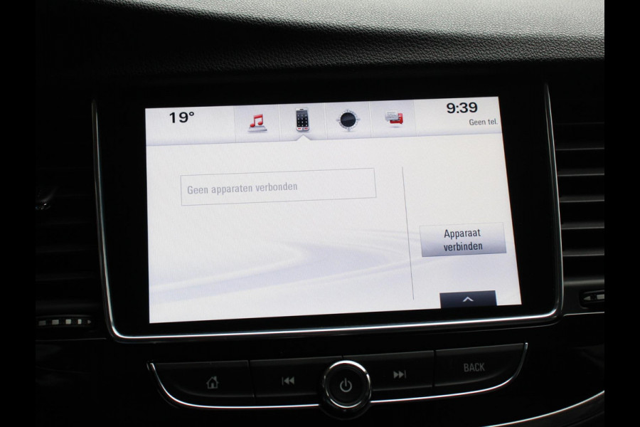 Opel Mokka X 1.4 Turbo Innovation Climate control Cruise control Parkeersensor Trekhaak Navigatie Stoelverwarming Apple Carplay/ Andriod Auto