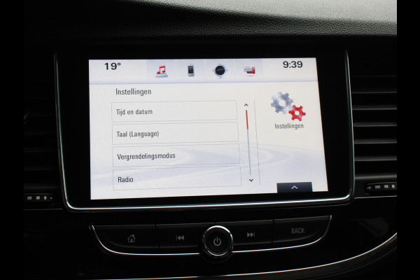 Opel Mokka X 1.4 Turbo Innovation Climate control Cruise control Parkeersensor Trekhaak Navigatie Stoelverwarming Apple Carplay/ Andriod Auto