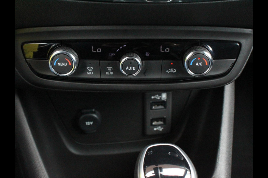 Opel Crossland 1.2 Turbo 130pk Automaat Elegance | Navigatie | Camera | Climate Control | Dab | Lichtmetalen velgen | Cruise Control | Led