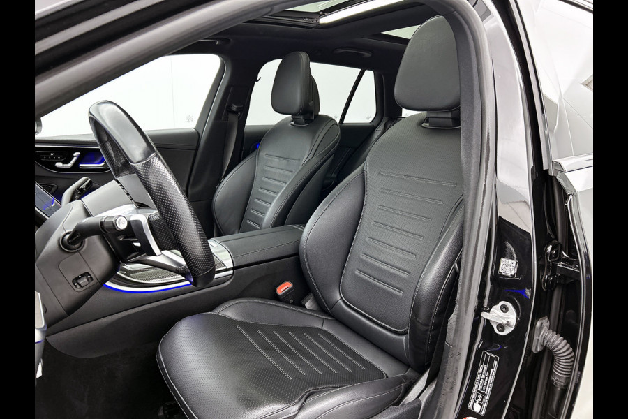 Mercedes-Benz C-Klasse Estate 200 Launch Edition AMG Line | Panoramadak | Multispaaks lichtmetalen velgen | Elct. bed voorstoelen met memory | Navigatie | Parking support | Inclusief 24 maanden MB Certified garantie voor Europa.