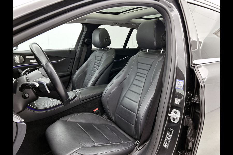 Mercedes-Benz E-Klasse Estate 300 e Business Solution AMG | Panoramadak | Wide screen | Navigatie | Elect. bedinebare voor stoelen met geheugen | Parking support met camera achter | Inclusief 24 maanden Mercedes-Benz Certified garantie voor Europa.