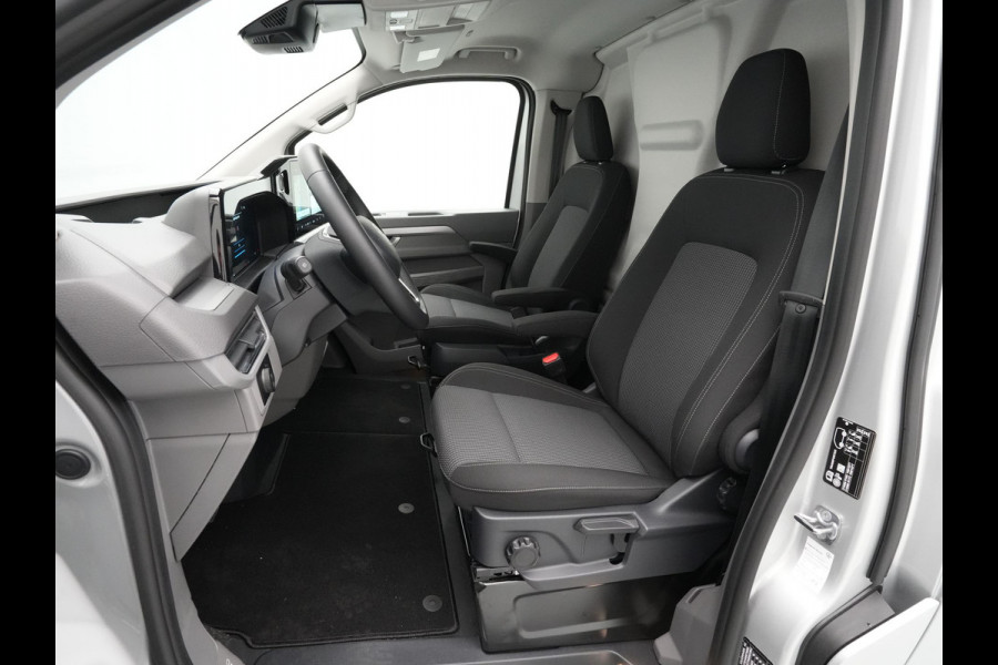 Volkswagen E-Transporter 210kW 286PK L2H1 Style Intro rijdende demo, kilometerstand loopt op