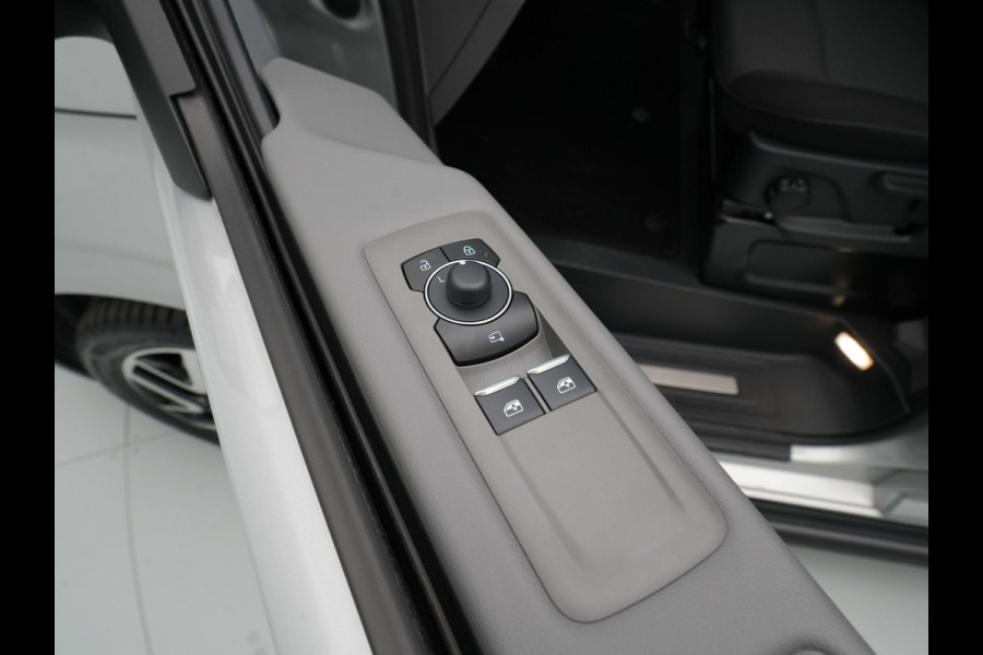 Volkswagen E-Transporter 210kW 286PK L2H1 Style Intro rijdende demo, kilometerstand loopt op