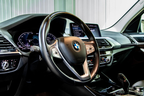 BMW X3 XDrive30e|e-trekhaak|CAM|Ledere|ACC|Digitaal|Dealer
