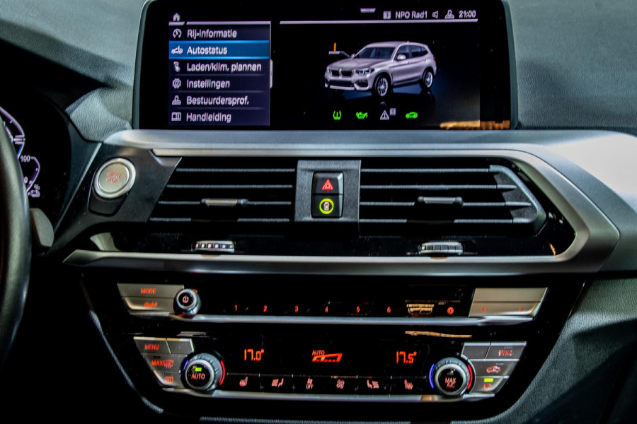 BMW X3 XDrive30e|e-trekhaak|CAM|Ledere|ACC|Digitaal|Dealer