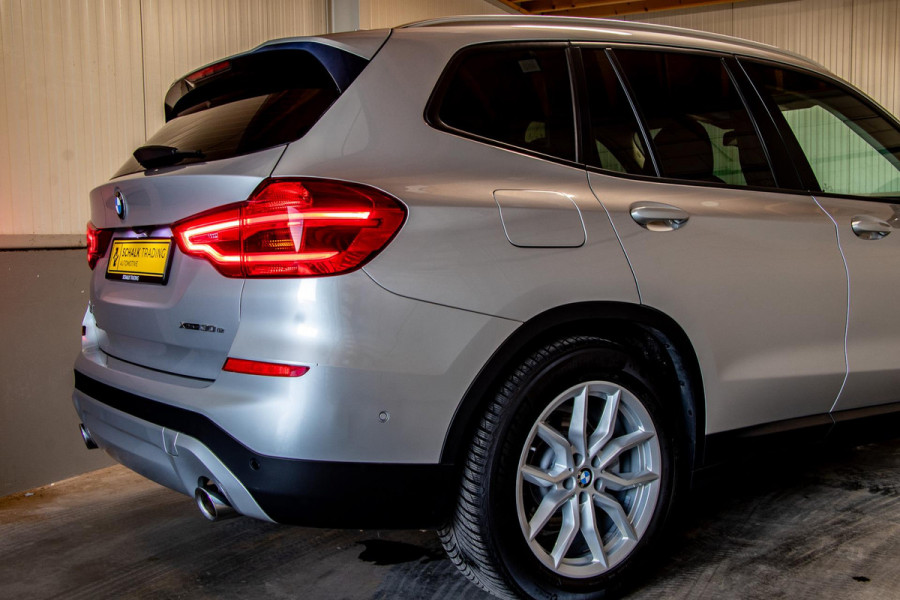 BMW X3 XDrive30e|e-trekhaak|CAM|Ledere|ACC|Digitaal|Dealer