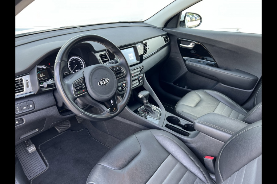 Kia Niro 1.6 GDi H. DEALER ONDERHOUDEN! LEDEREN BEKLEDING! CARPLAY! NAVI!