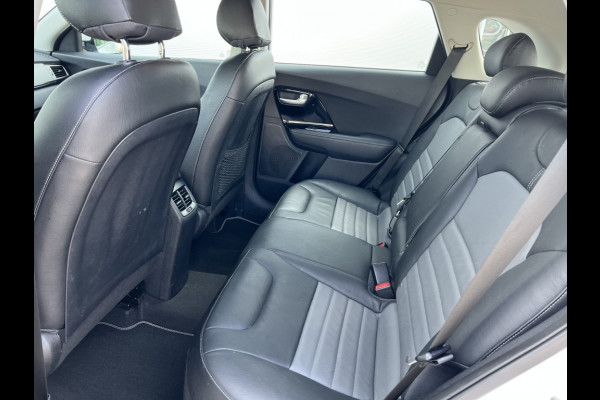 Kia Niro 1.6 GDi H. DEALER ONDERHOUDEN! LEDEREN BEKLEDING! CARPLAY! NAVI!