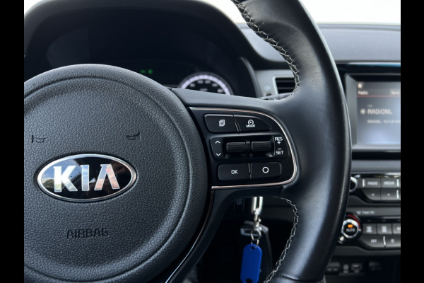 Kia Niro 1.6 GDi H. DEALER ONDERHOUDEN! LEDEREN BEKLEDING! CARPLAY! NAVI!