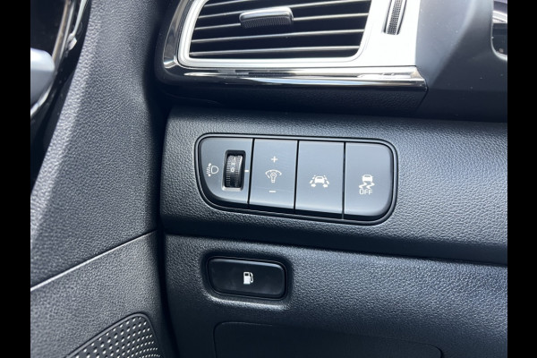 Kia Niro 1.6 GDi H. DEALER ONDERHOUDEN! LEDEREN BEKLEDING! CARPLAY! NAVI!