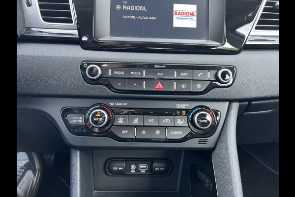 Kia Niro 1.6 GDi H. DEALER ONDERHOUDEN! LEDEREN BEKLEDING! CARPLAY! NAVI!
