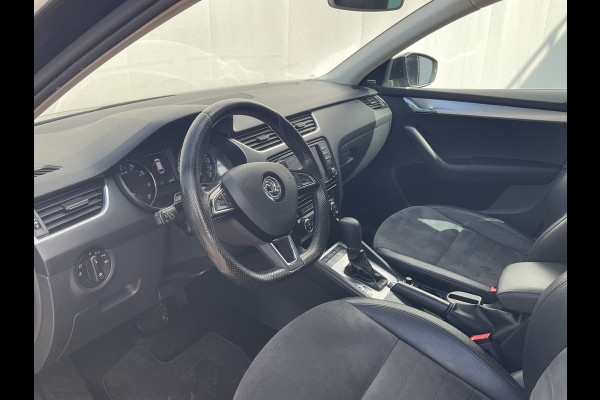 Škoda Octavia Combi 1.4 TSI Style Xenon Aut Trekhaak Canton Stoelverw Carplay Voll.Onderhouden!