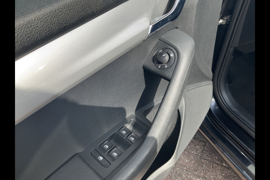 Škoda Octavia Combi 1.4 TSI Style Xenon Aut Trekhaak Canton Stoelverw Carplay Voll.Onderhouden!