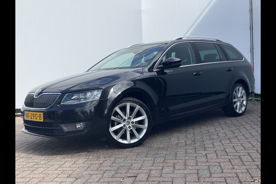 Škoda Octavia Combi 1.4 TSI Style Xenon Aut Trekhaak Canton Stoelverw Carplay Voll.Onderhouden!