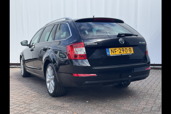 Škoda Octavia Combi 1.4 TSI Style Xenon Aut Trekhaak Canton Stoelverw Carplay Voll.Onderhouden!