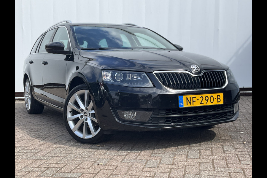Škoda Octavia Combi 1.4 TSI Style Xenon Aut Trekhaak Canton Stoelverw Carplay Voll.Onderhouden!