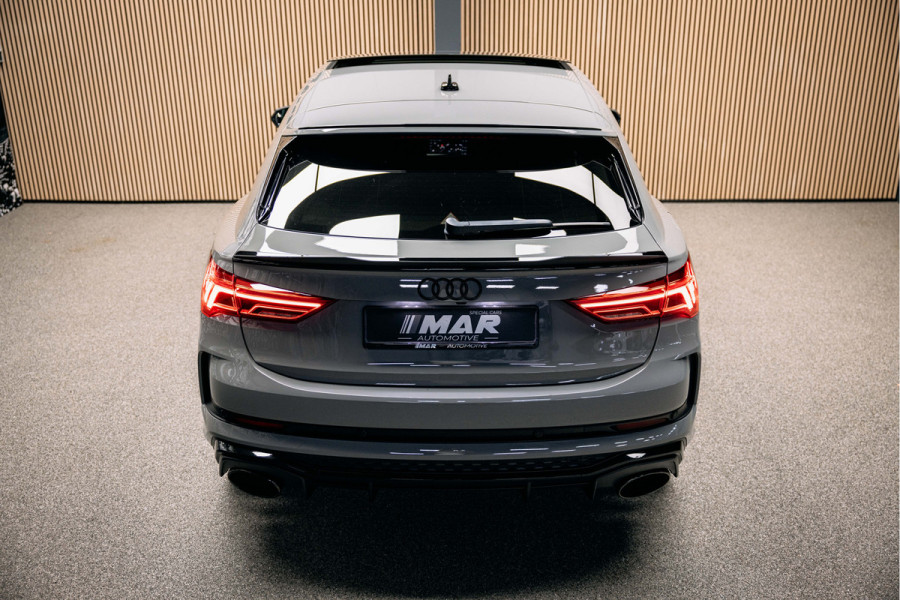 Audi RSQ3 Sportback TFSI RS | Sport Design Pakket | B&O Soundsystem | Rode Stiksels |