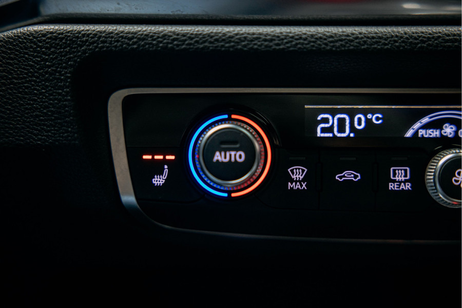 Audi RSQ3 Sportback TFSI RS | Sport Design Pakket | B&O Soundsystem | Rode Stiksels |