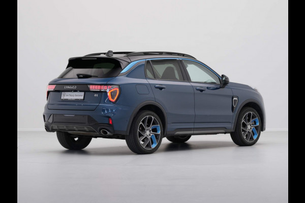 Lynk & Co 01 1.5 Panorama 360 Camera Stoelverwarming Side Assist 213