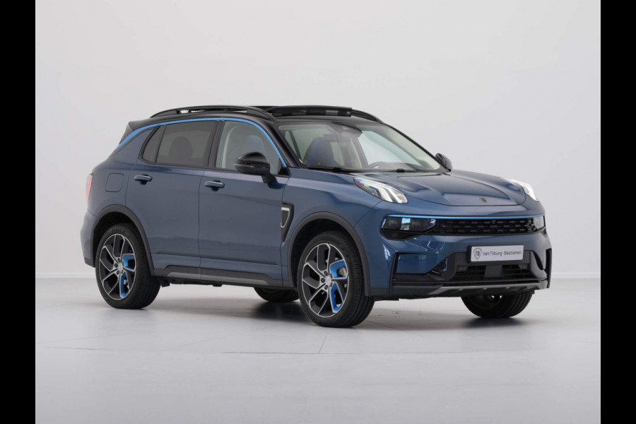 Lynk & Co 01 1.5 Panorama 360 Camera Stoelverwarming Side Assist 213